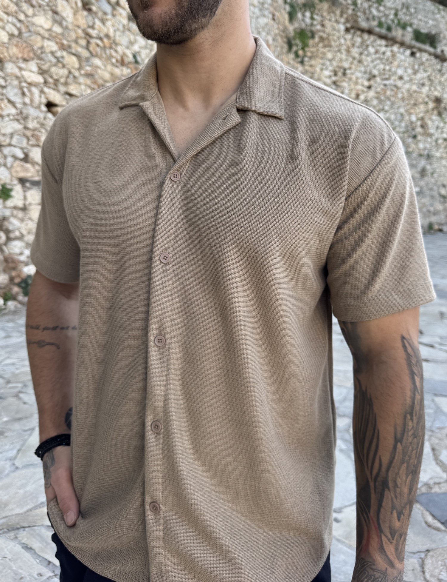 Ανδρικό πλεκτό καφέ κοντομάνικο πουκάμισο RMZ19134K φωτογραφία